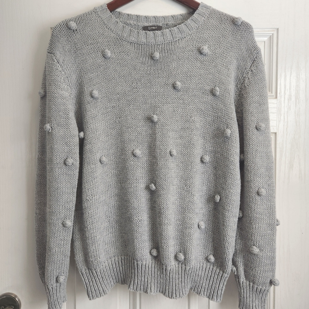 &Merci Light Gray BomBom Sweater Size Large